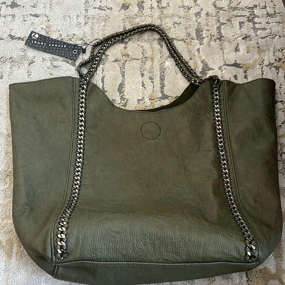 NWT Street Level Tote Bag with matching Pouch